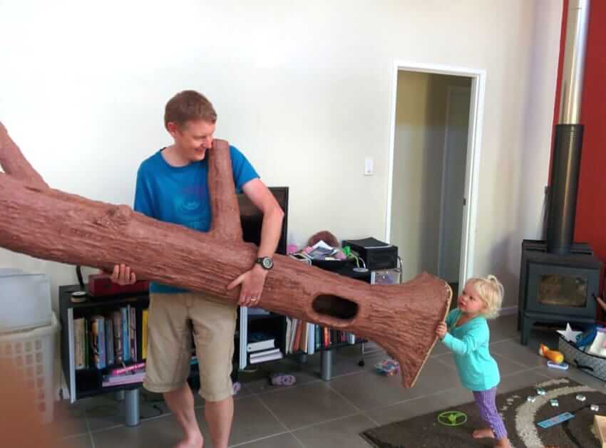 Creative Dad Builds An Awesome Bunk Bed For His…