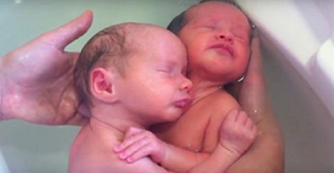 Newborn Twins Think They’re In The Womb… Now Watch…