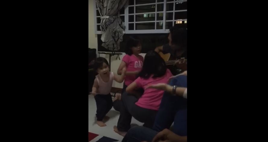 Watch This 1-Year-Old Girl Sing Along To Her Favorite Song.…