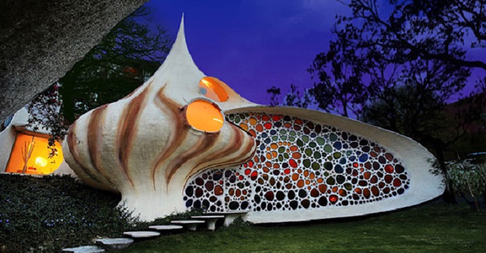 Your Weird Friends Will Want To Move Into These Odd Homes